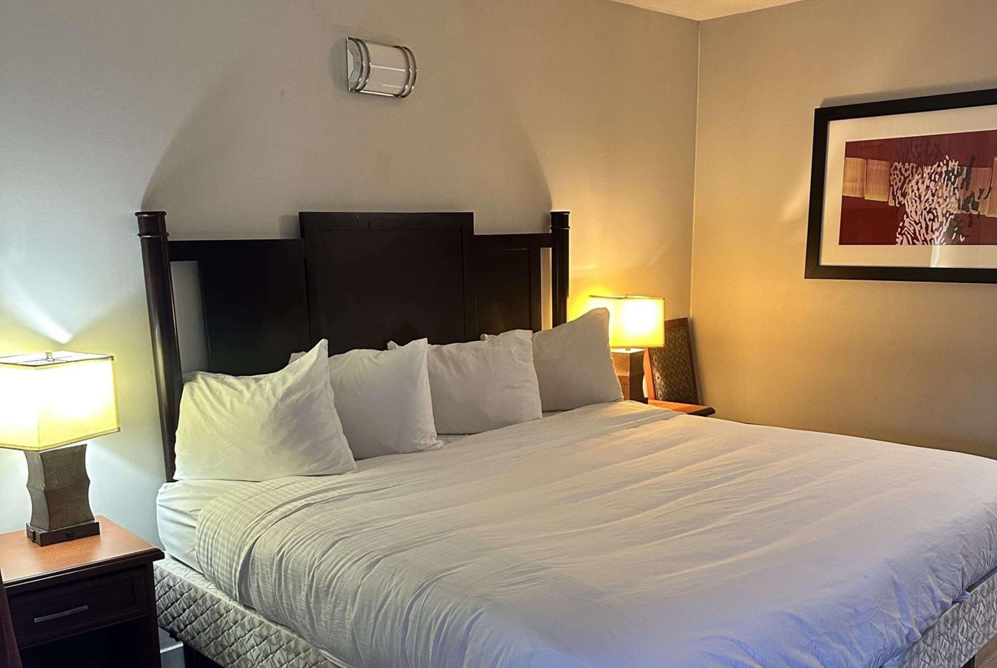 Travelodge By Wyndham Langley Ngoại thất bức ảnh